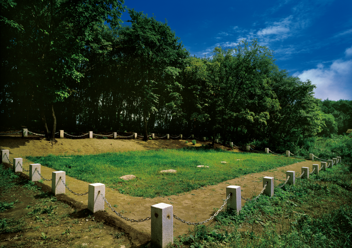 Hesheng Ancient City Ruins-Royal Palace